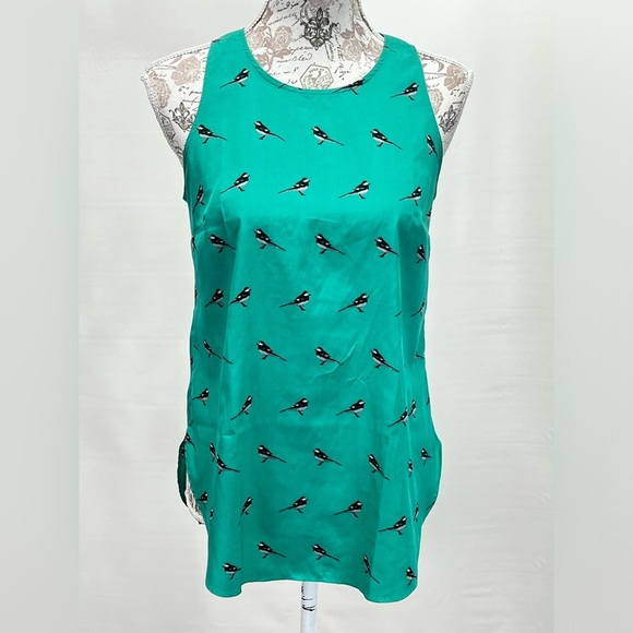 🛍️ BANANA REPUBLIC Green‎ sleeveless top size XS - Picture 1 of 10
